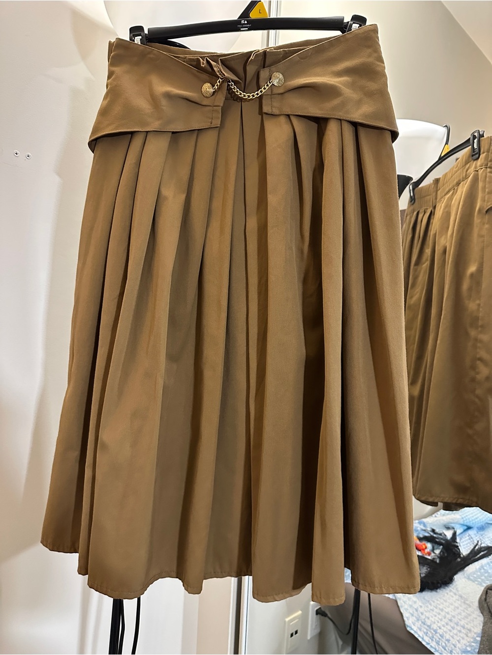 Pleated Midi Skirt with Chain Accent - Brown